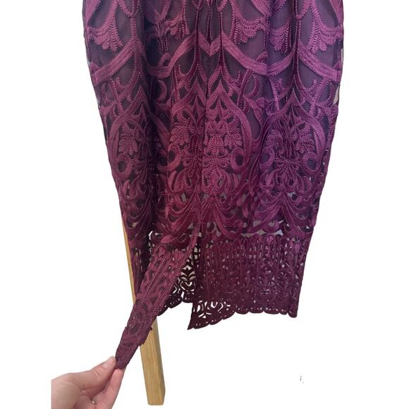 Bardot Gia Embroidered Lace Mesh Cocktail Bodycon Dress In Burgundy Size 8 - Picture 10 of 15